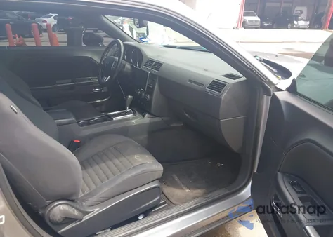 2014 Dodge Challenger Sxt из США, поврежденный, VIN 2C3CDYAG0EH299136